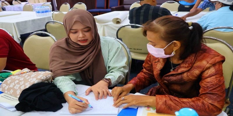 อบรม #หลักสูตรมาตรฐานบริการอาหารริมทางเพื่อการท่องเที่ยว (Street Food Standard  for Tourism)